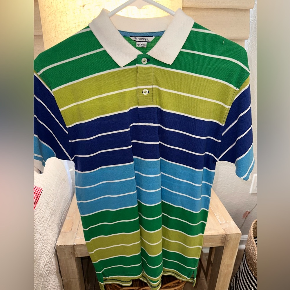 Casual collared shirt